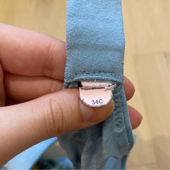 Victoria’s Secret | Blue Lightly Lined Bra 34C 💙 - Picture 4 of 4